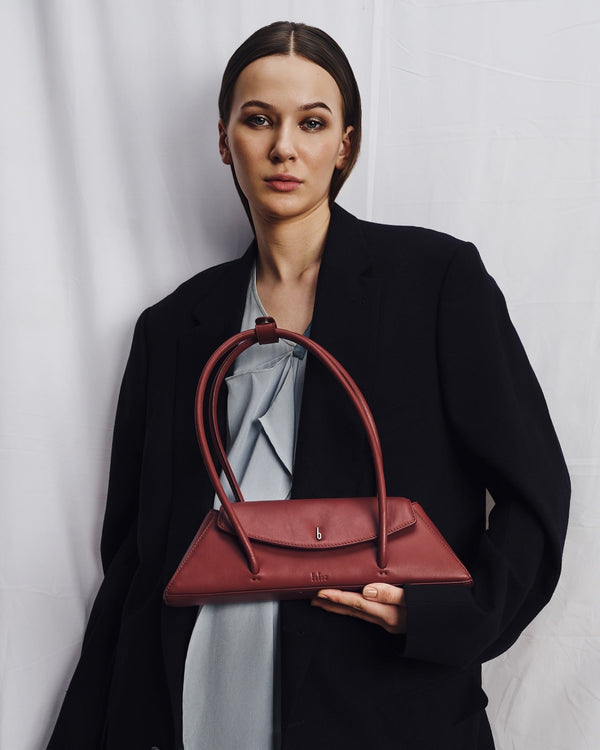 Date Night Bags: Best Hands-Free Handbags for Valentine’s Day